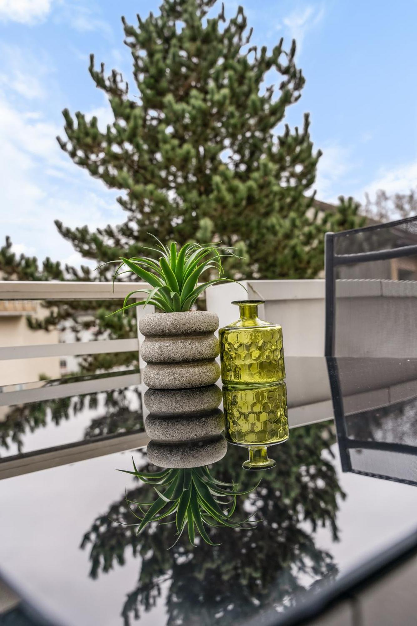 Smart - Near Essen, Oberhausen, Bottrop - Perfect For 6 Guests! Balcony - Netflix - Smart Tv Essen