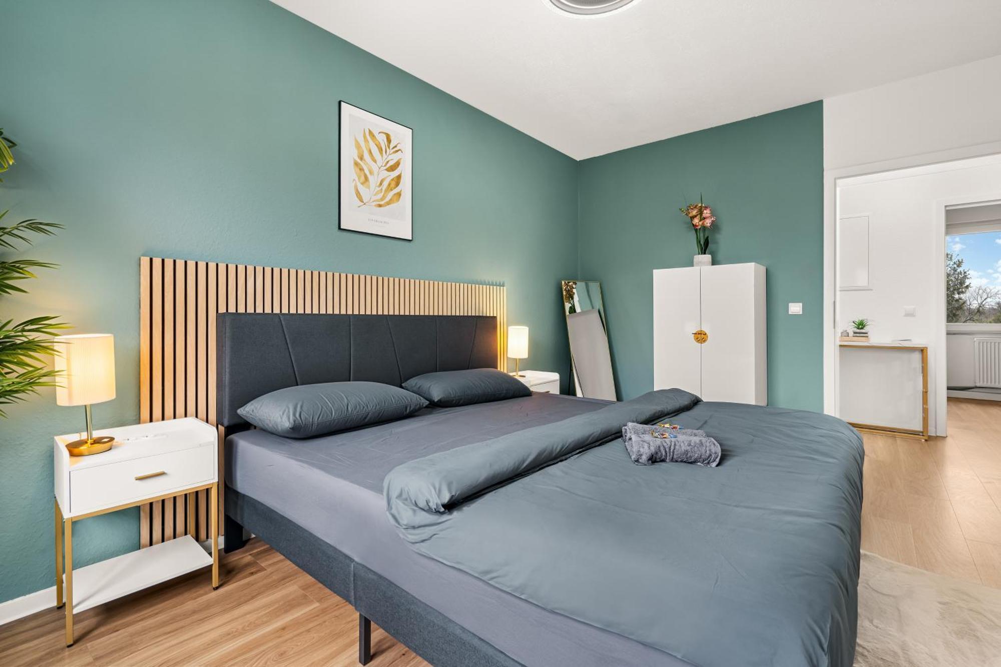 Smart - Near Essen, Oberhausen, Bottrop - Perfect For 6 Guests! Balcony - Netflix - Smart Tv Apartment